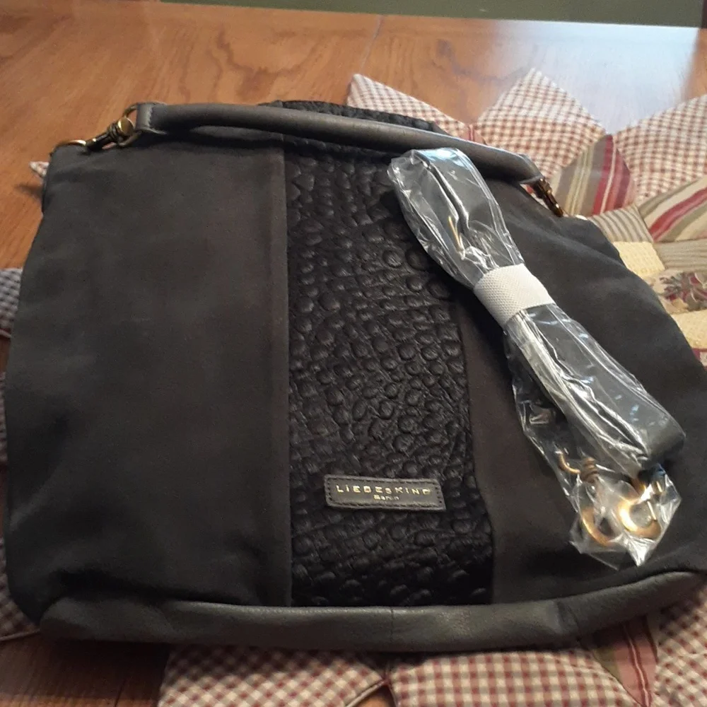 Liebskind shoulder bag very gently used. - Picture 3 of 4